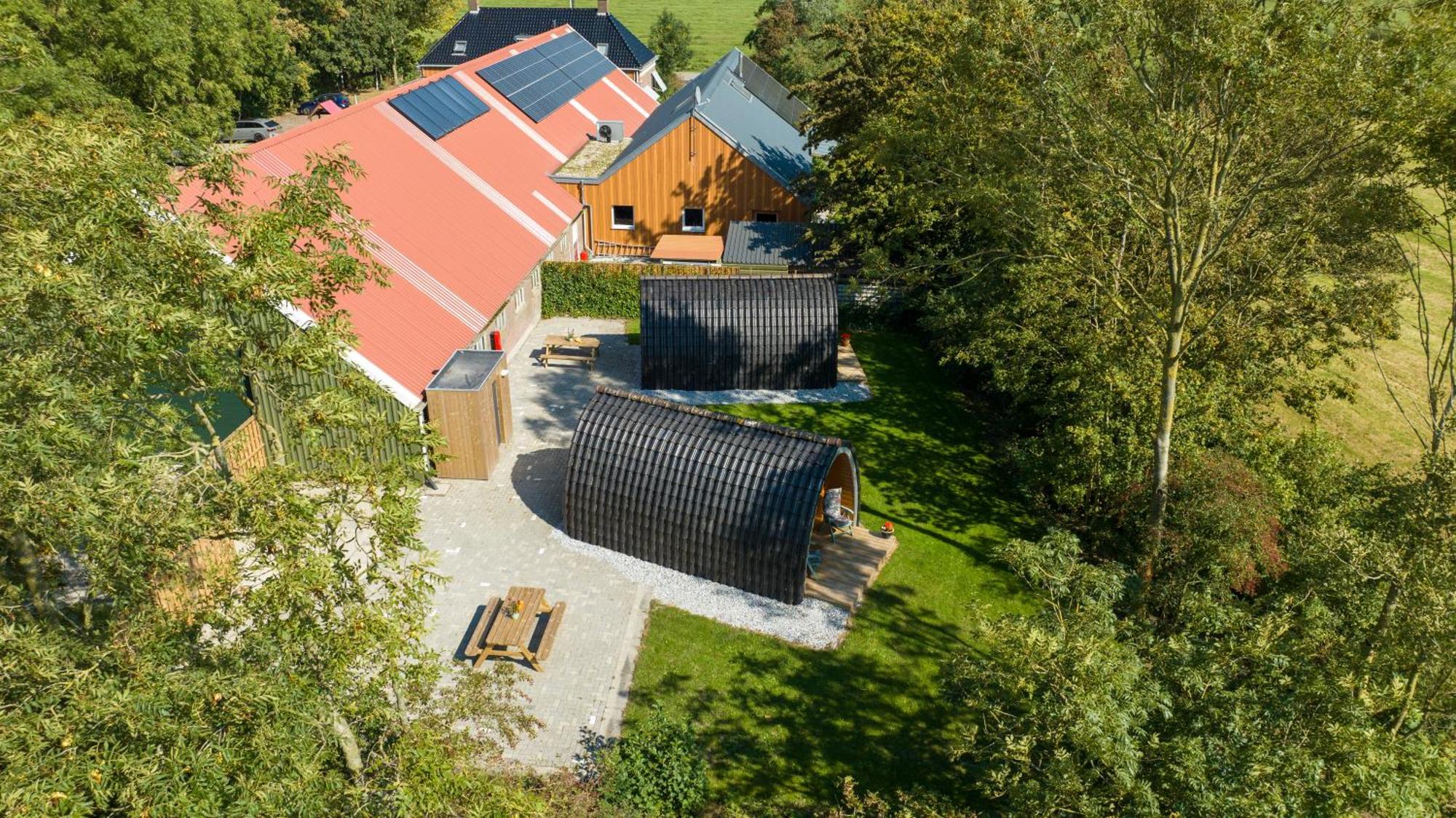 Camping Pod: Lyts Dekema 2 Baard Eksteriør billede